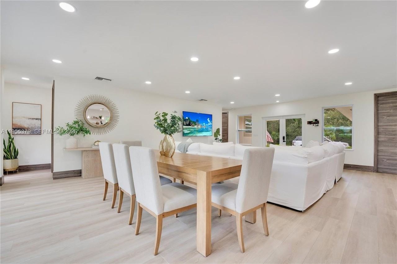 4893 S Kay St - Photo 7 of 24