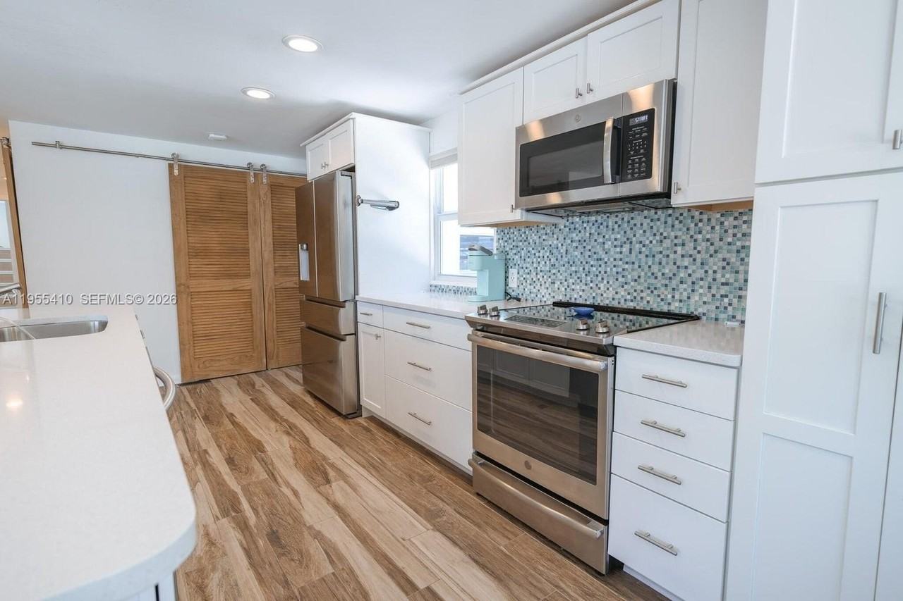 212 Buttonwood Ln #212 - Photo 7 of 28