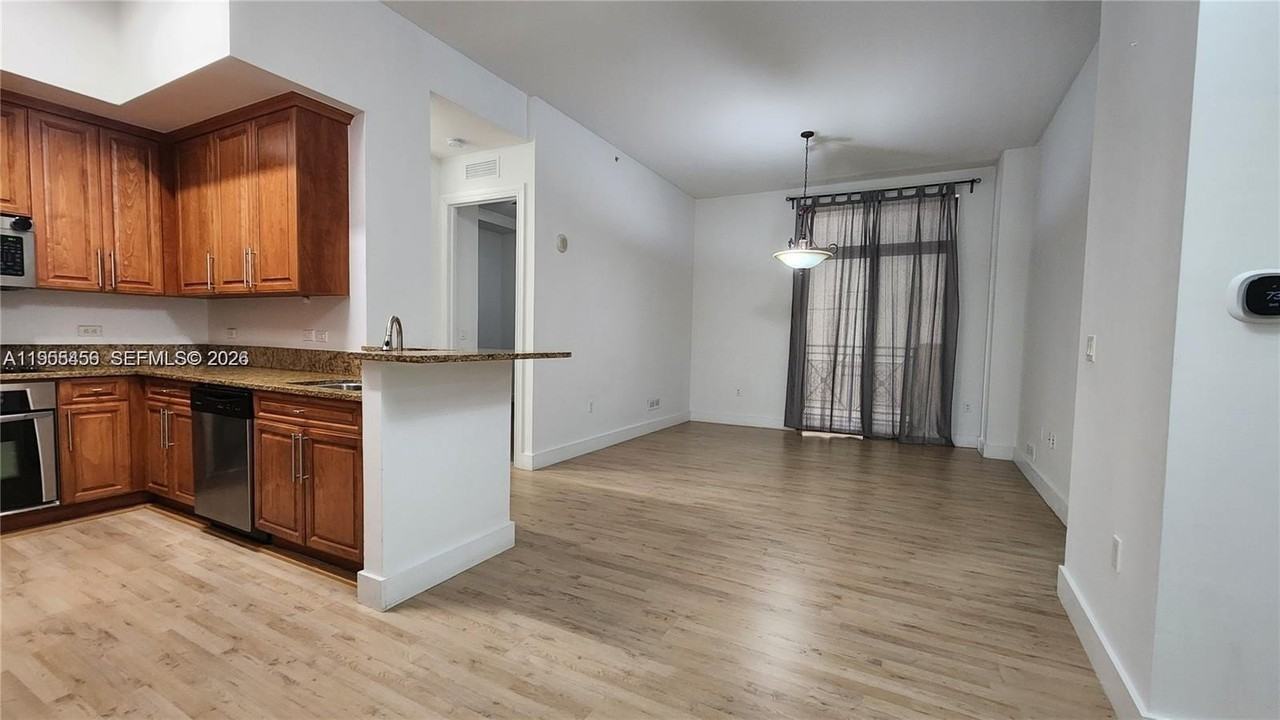 1805 Ponce De Leon Blvd #512 - Photo 4 of 27