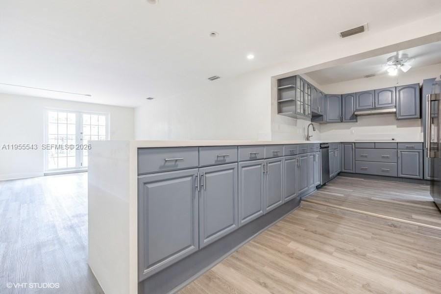 759 81st St - Photo 6 of 34