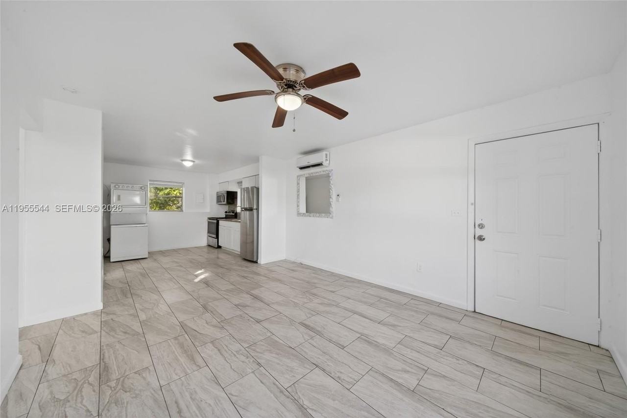 36 Ne 64th Ter #A - Photo 2 of 12