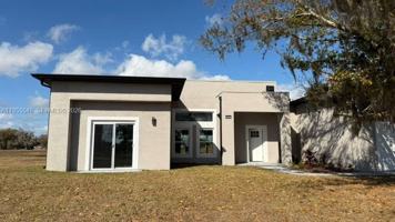 featured image of 6805 Heavitree Dr