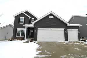 featured image of 130 Prairie Wind Dr