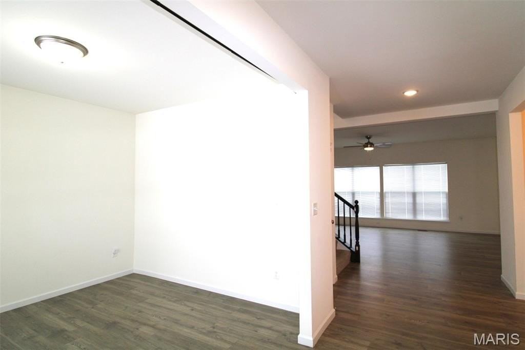 130 Prairie Wind Dr - Photo 4 of 33