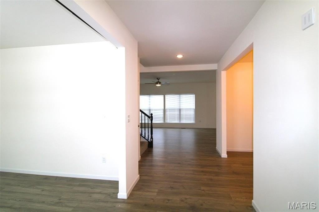 130 Prairie Wind Dr - Photo 5 of 33