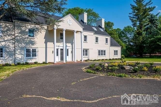 55 Devon Rd #B - Photo 3 of 50