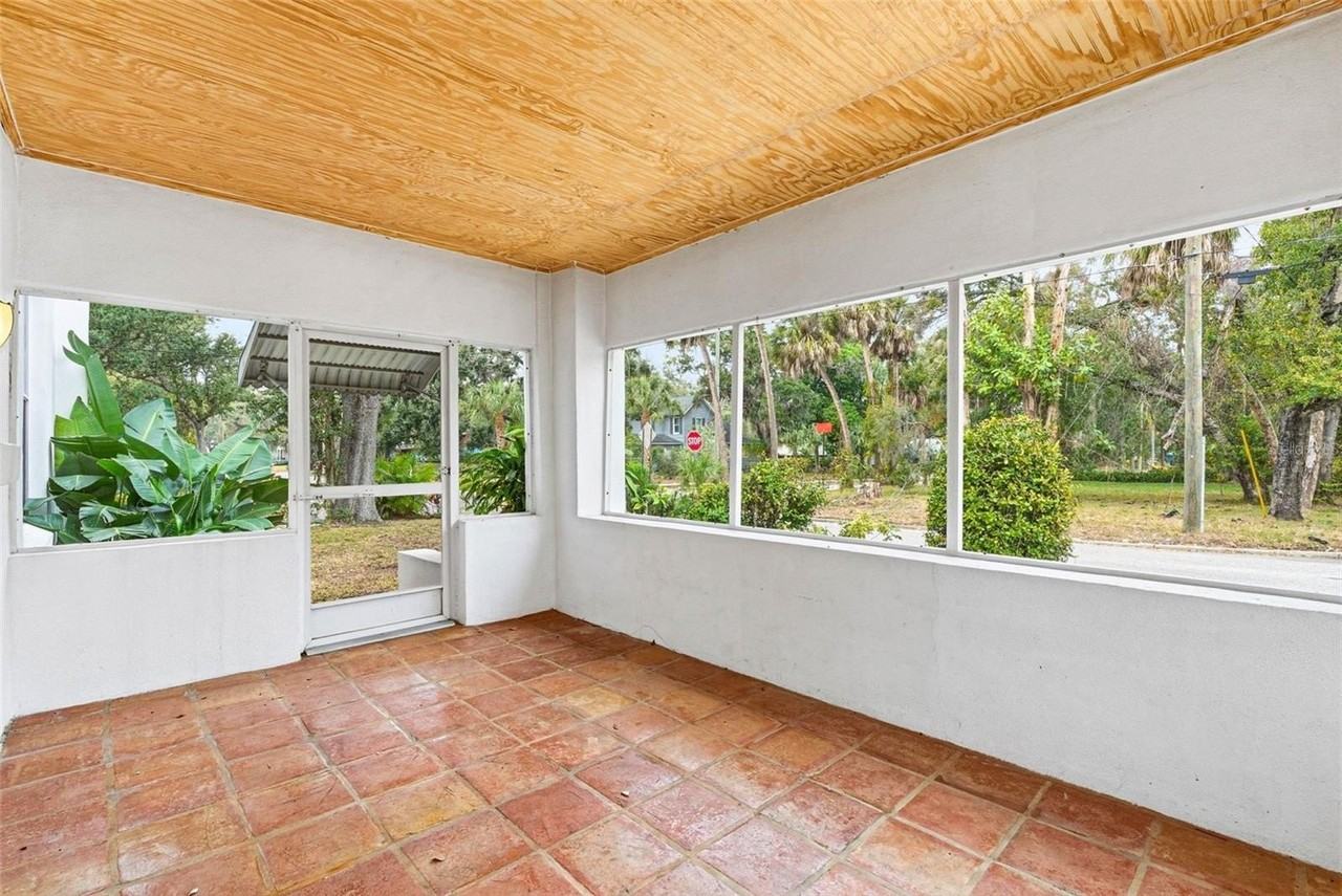 1706 4th Ave E - Photo 5 of 26