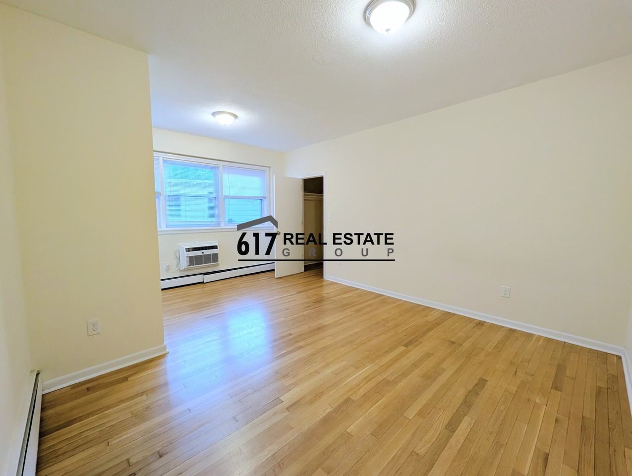 2018 Commonwealth Ave #33 - Photo 2 of 7