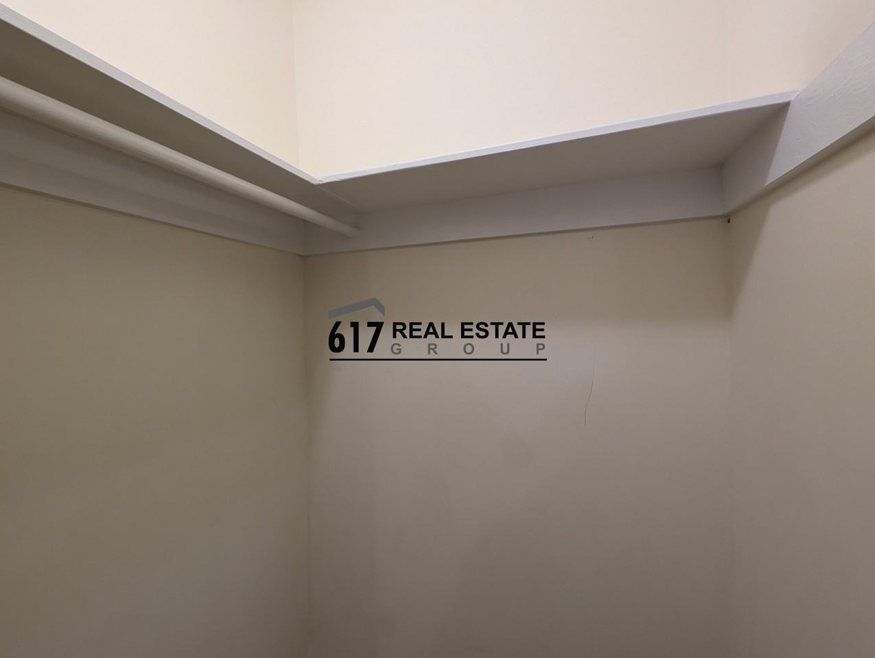2018 Commonwealth Ave #33 - Photo 4 of 7