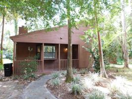 featured image of 4304 Ne 17th Ter