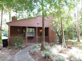 4304 Ne 17th Ter - Photo 1 of 1