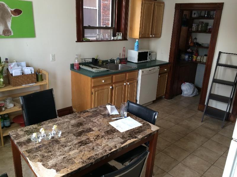 177 Saint Alphonsus St #2 - Photo 7 of 9