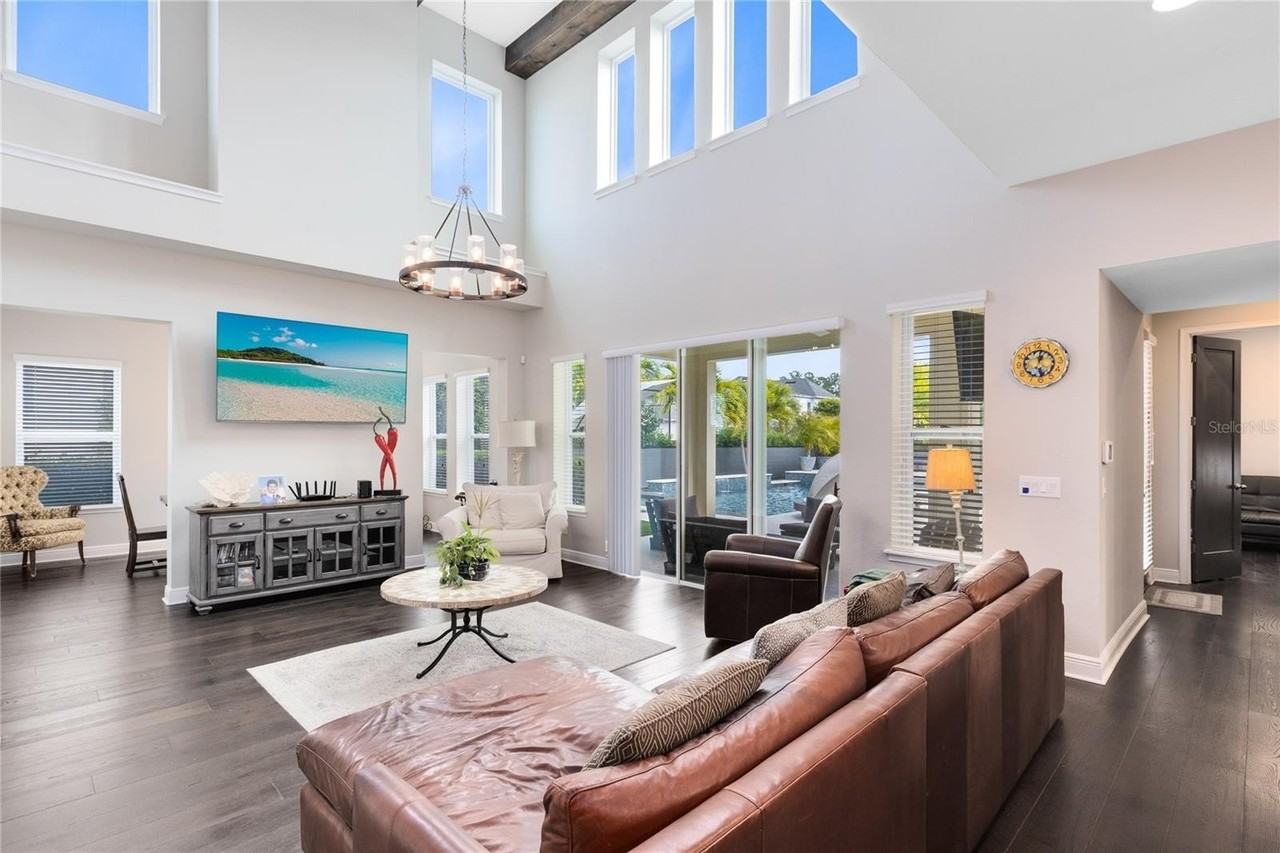 13153 Lessing Ave - Photo 6 of 50