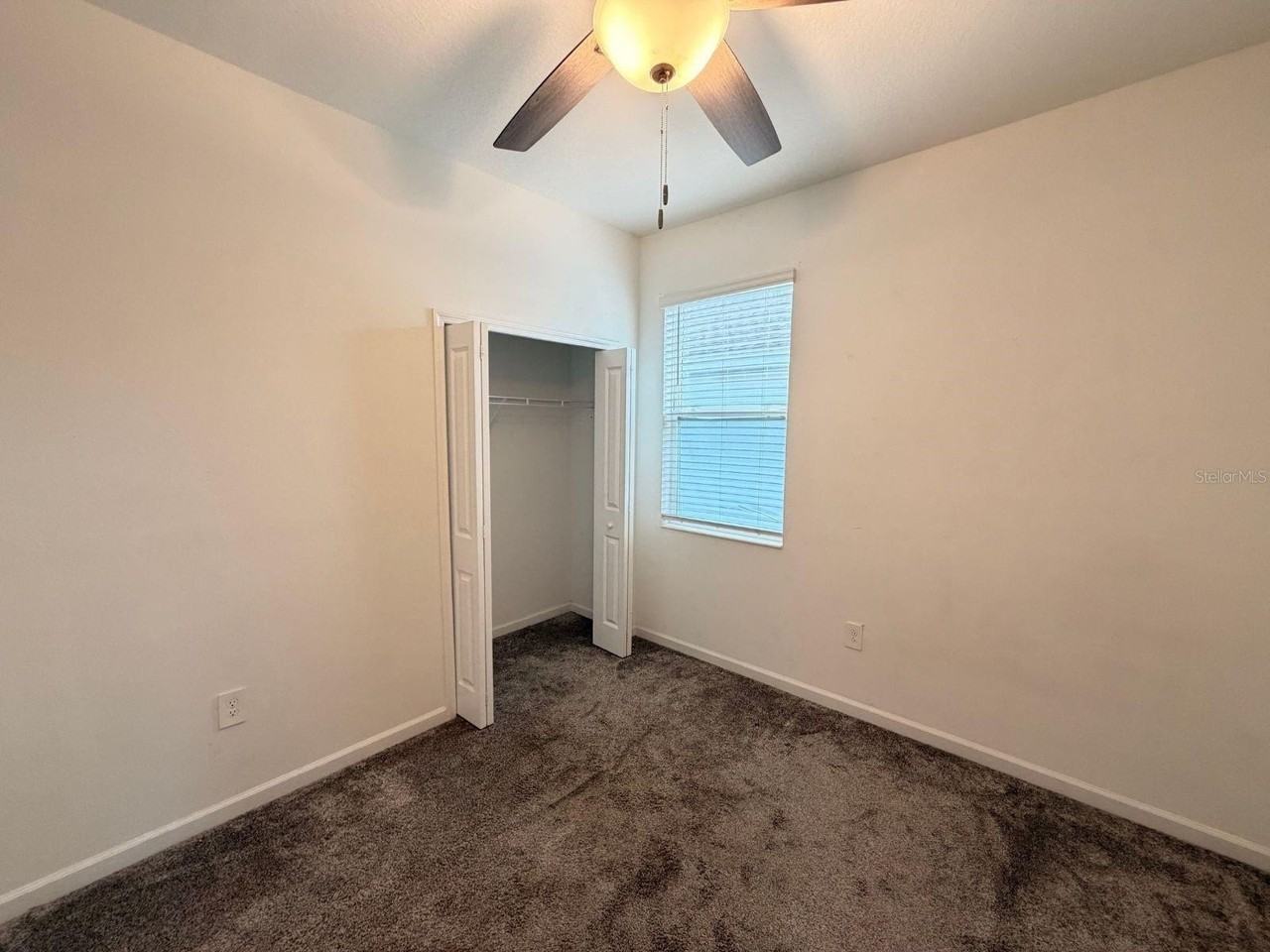 9412 REVERE AVE AVENUE - Photo 6 of 29