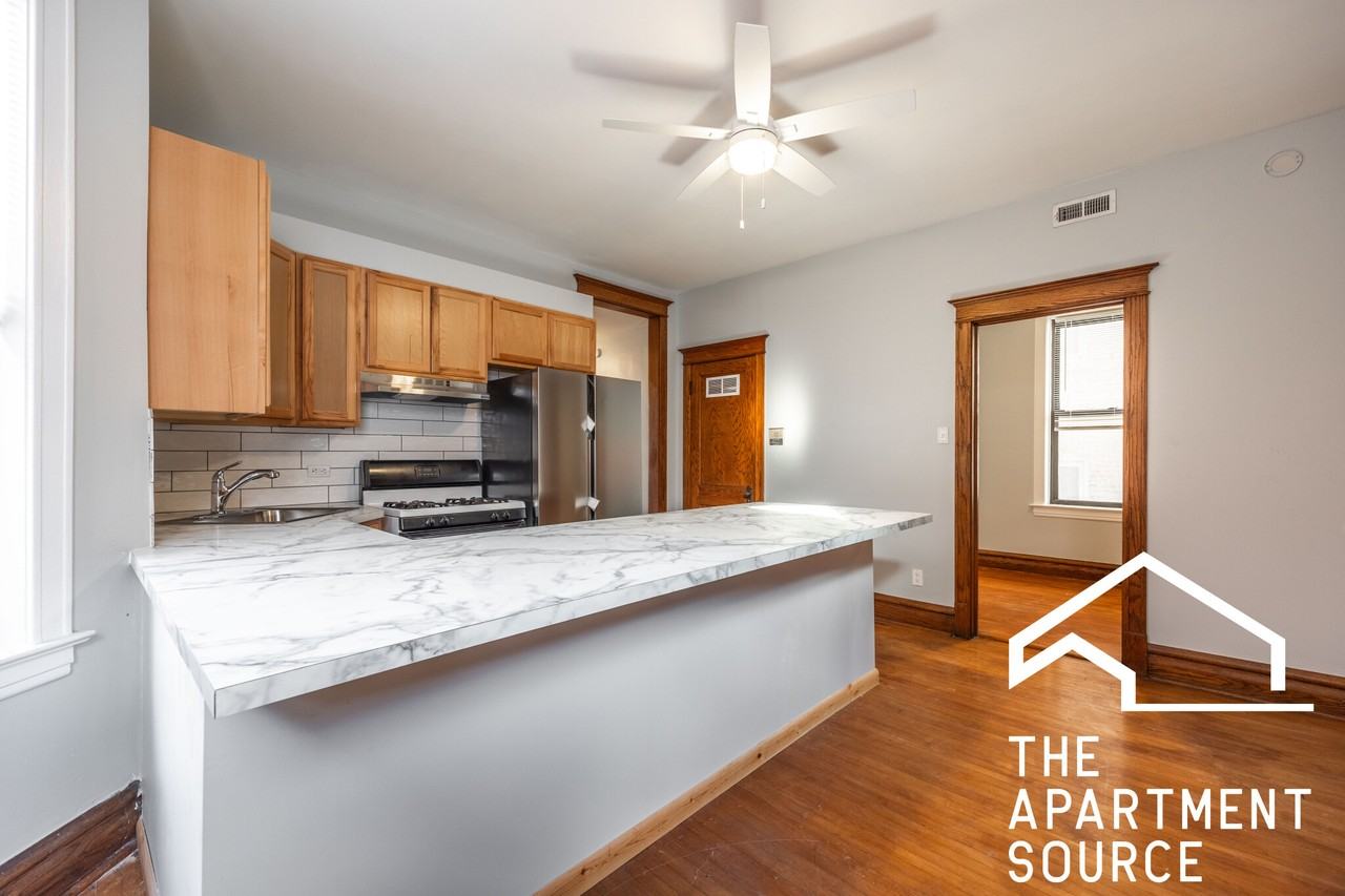 2519 S Millard Ave #1 - Photo 4 of 20