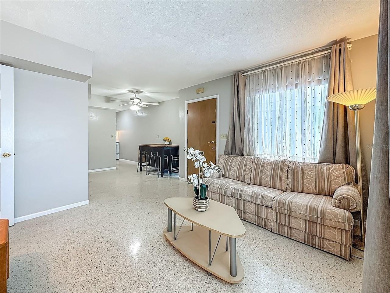 250 Rosery Rd Nw #283 - Photo 6 of 23