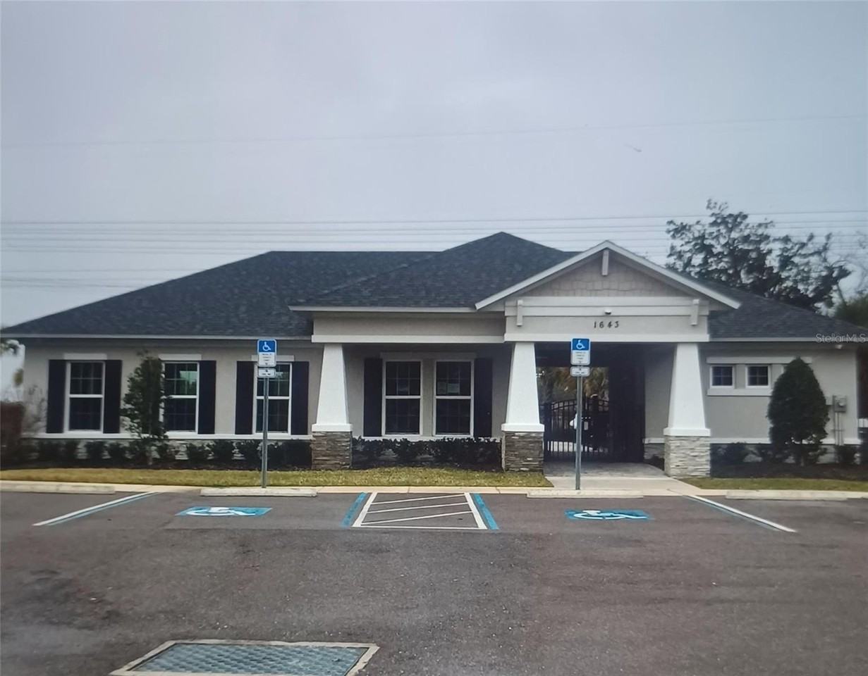 1777 Fred Ives St - Photo 5 of 20