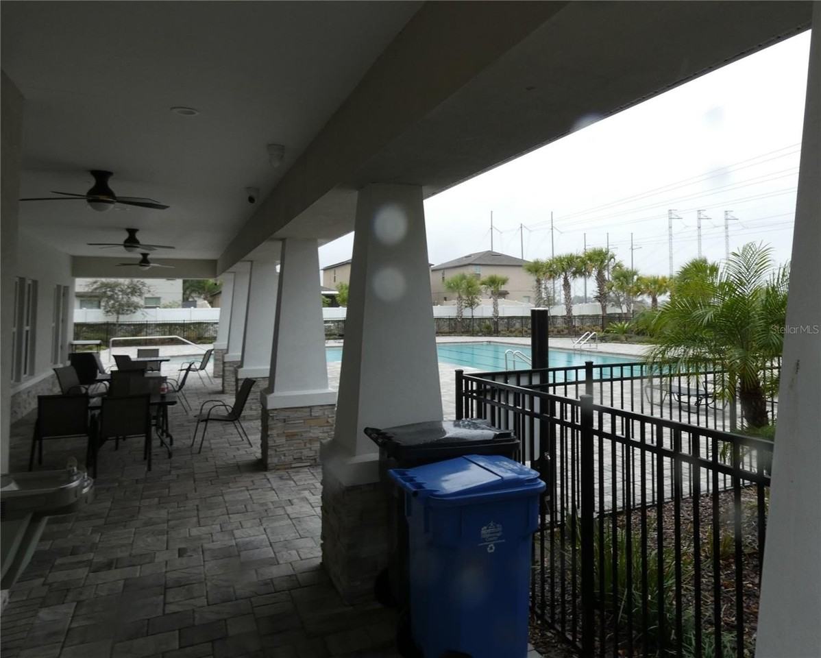 1777 Fred Ives St - Photo 6 of 20