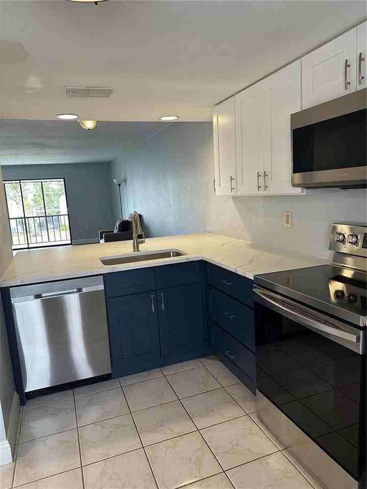 106 Mary Dr #106 - Photo 5 of 30