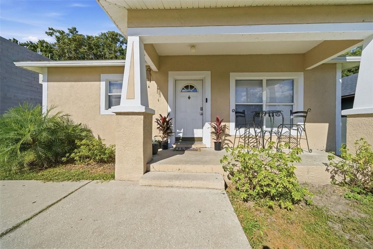 1306 E Church St - Photo 2 of 42