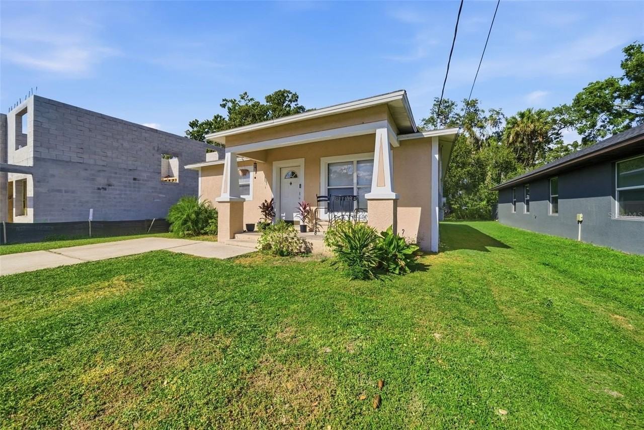 1306 E Church St - Photo 6 of 42