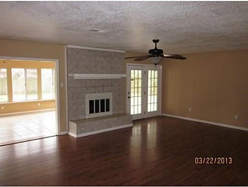 8517 Mermaid Ave - Photo 3 of 21