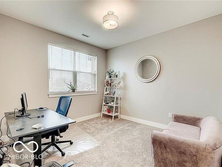 2579 Filson St - Photo 7 of 17