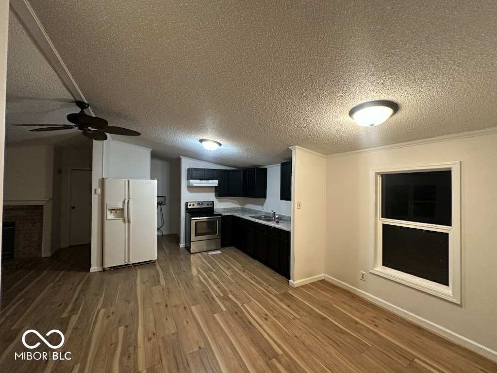 9318 Elmtree Ct - Photo 2 of 10