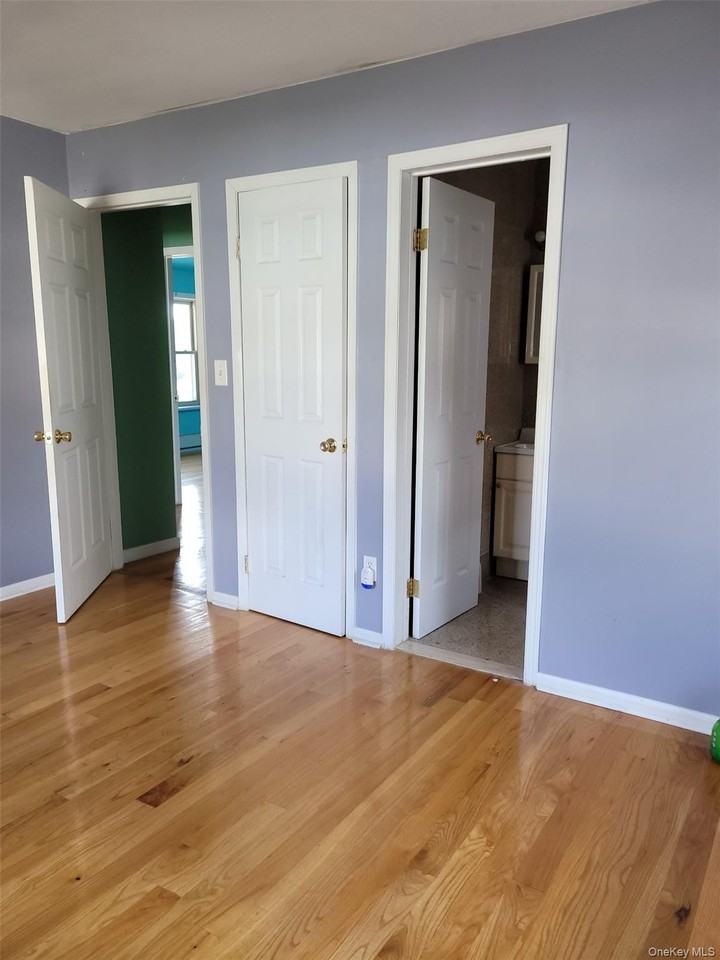 12813 145th St Unit 2 #2 - Photo 3 of 5