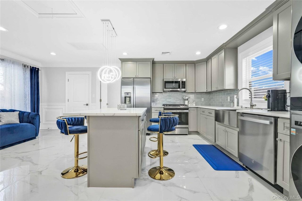 24 Jefferson Ave - Photo 6 of 14