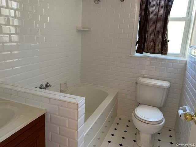 12 Winchester Avenue unit: Dm #DM - Photo 5 of 8