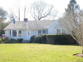 featured image of 15 Maple St