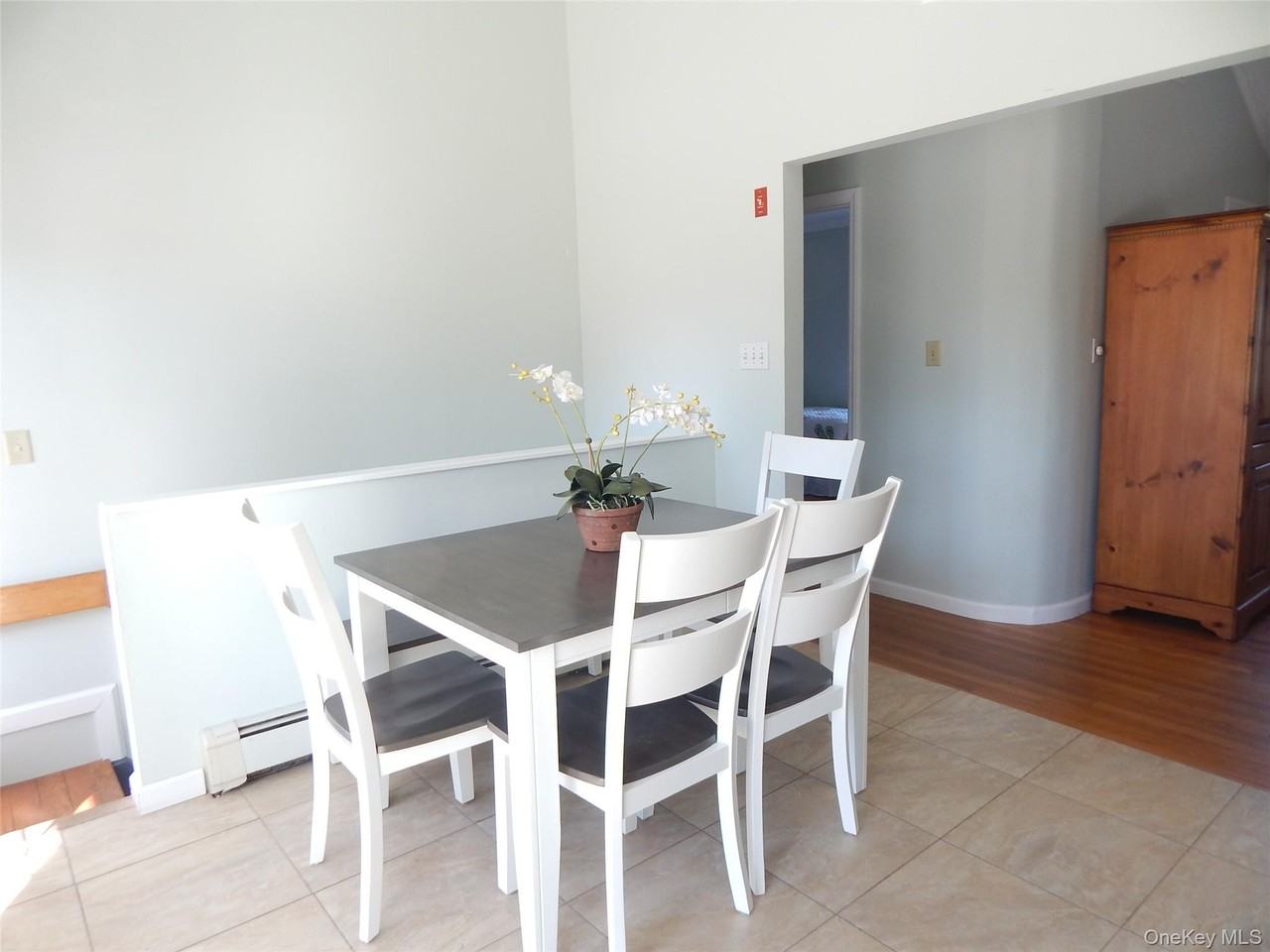 15 Maple St - Photo 3 of 5