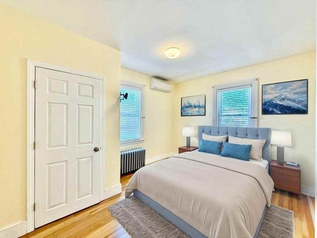 12 Hall Pl Unit 1 #1 - Photo 7 of 38