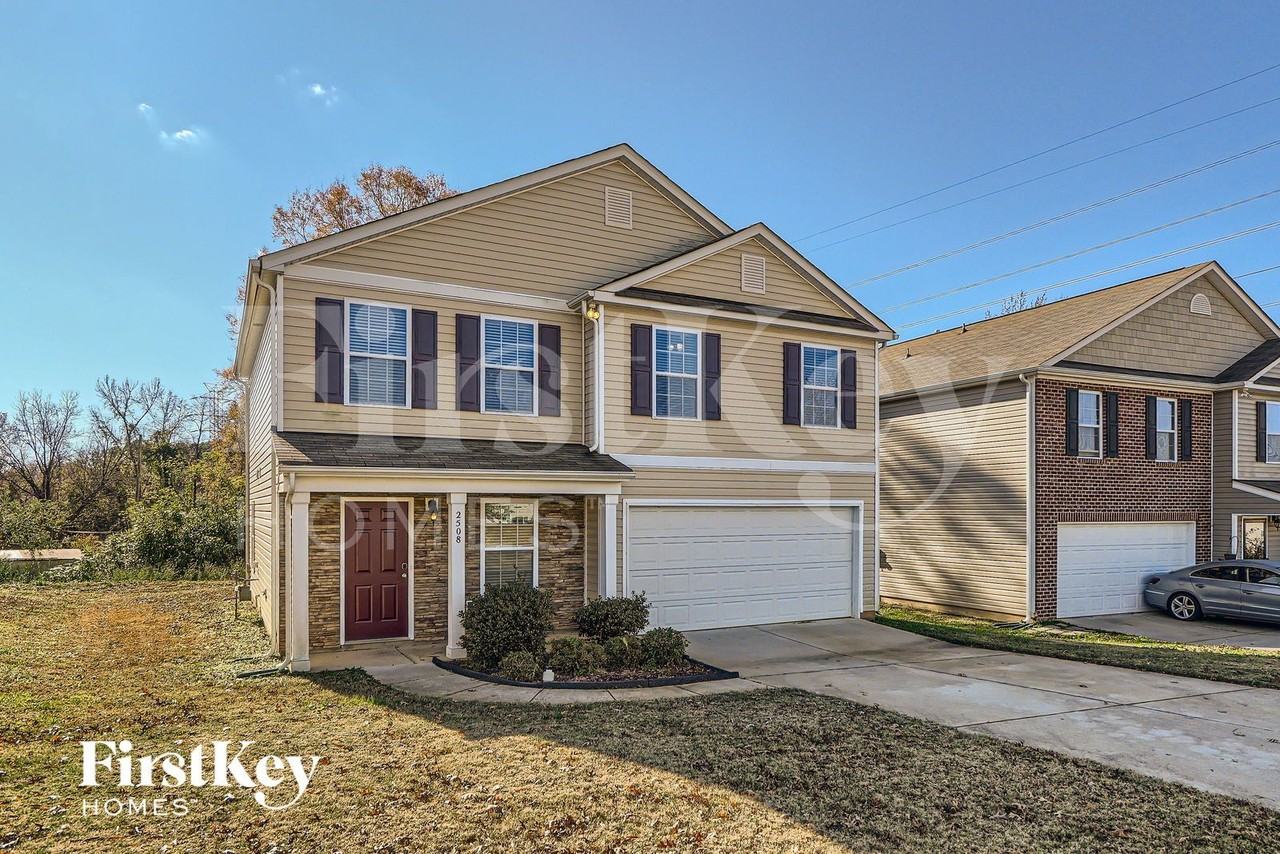 2508 Walnut Forest Dr - Photo 3 of 28