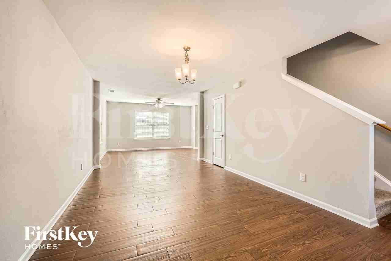 2508 Walnut Forest Dr - Photo 5 of 28