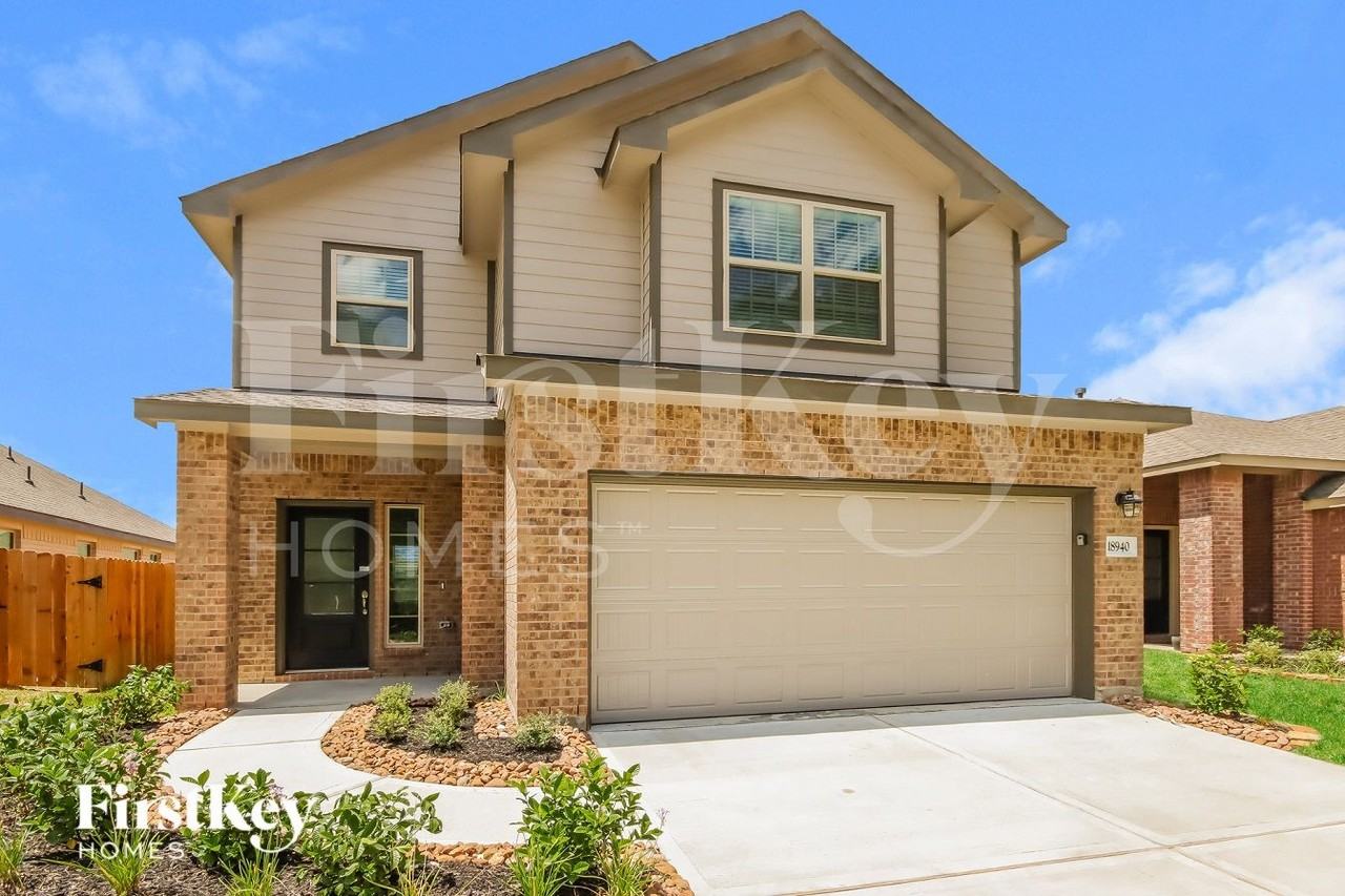 18940 Caney Forest Dr - Photo 2 of 15