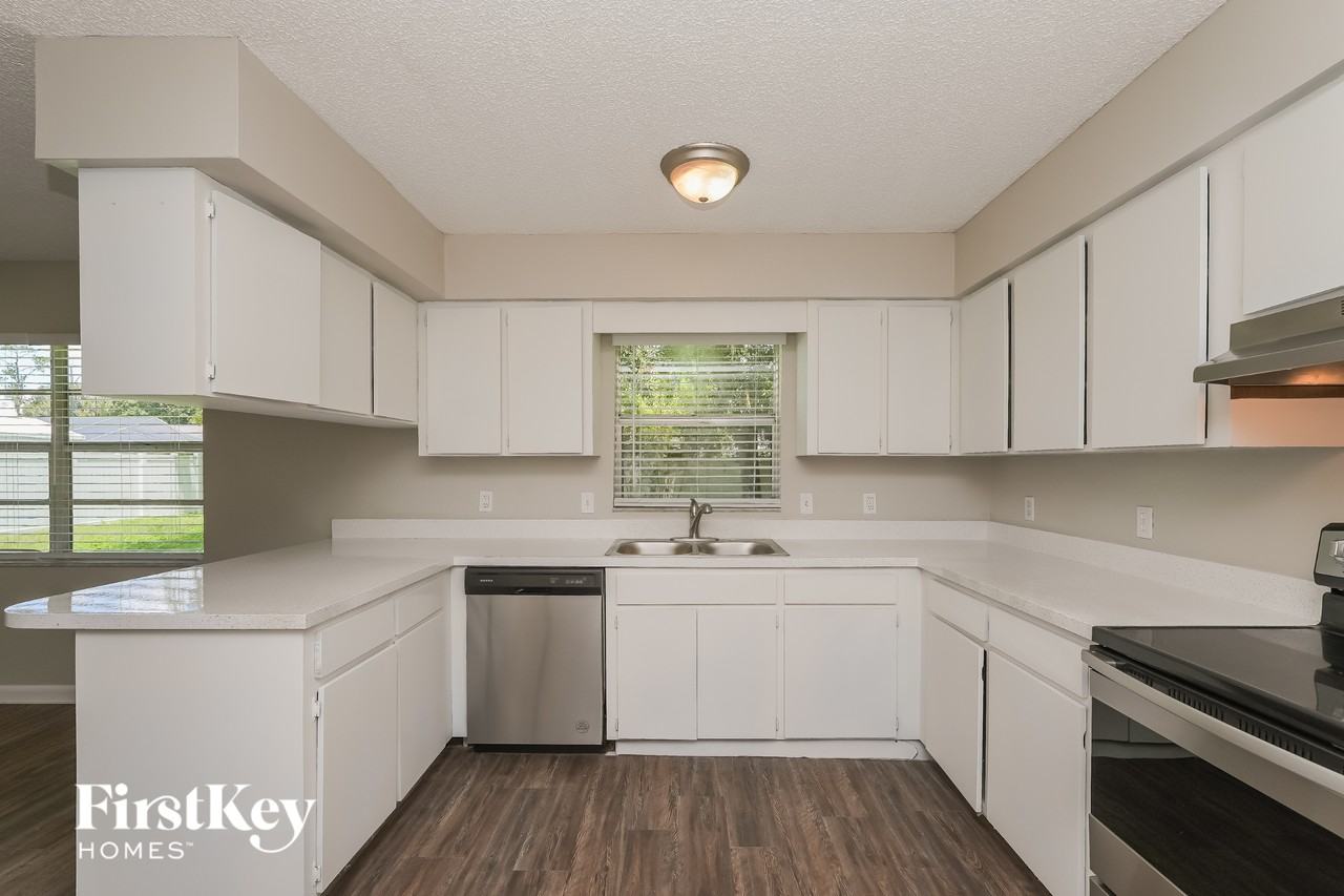 3382 Heather Glynn Dr - Photo 5 of 15