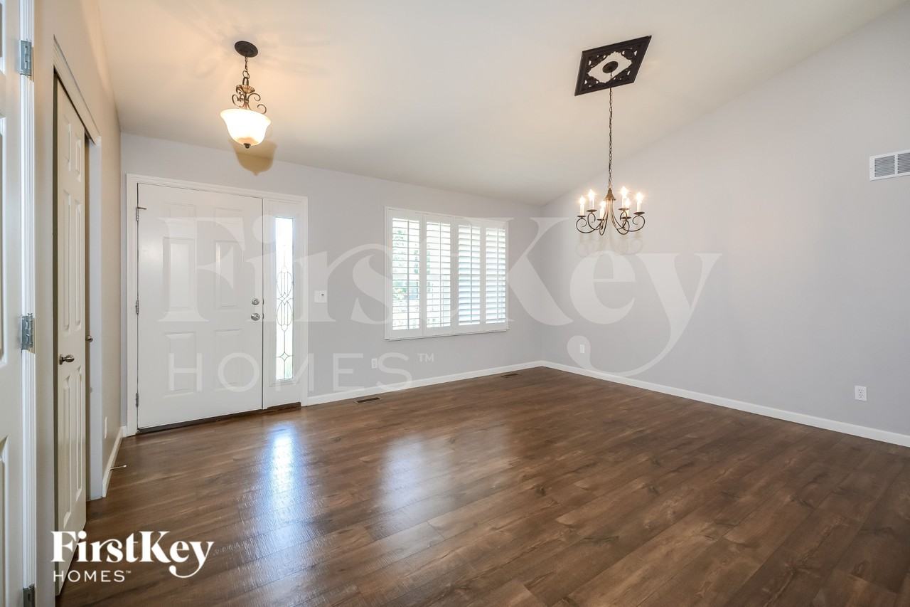 616 Autumnwood Forest Dr - Photo 6 of 18