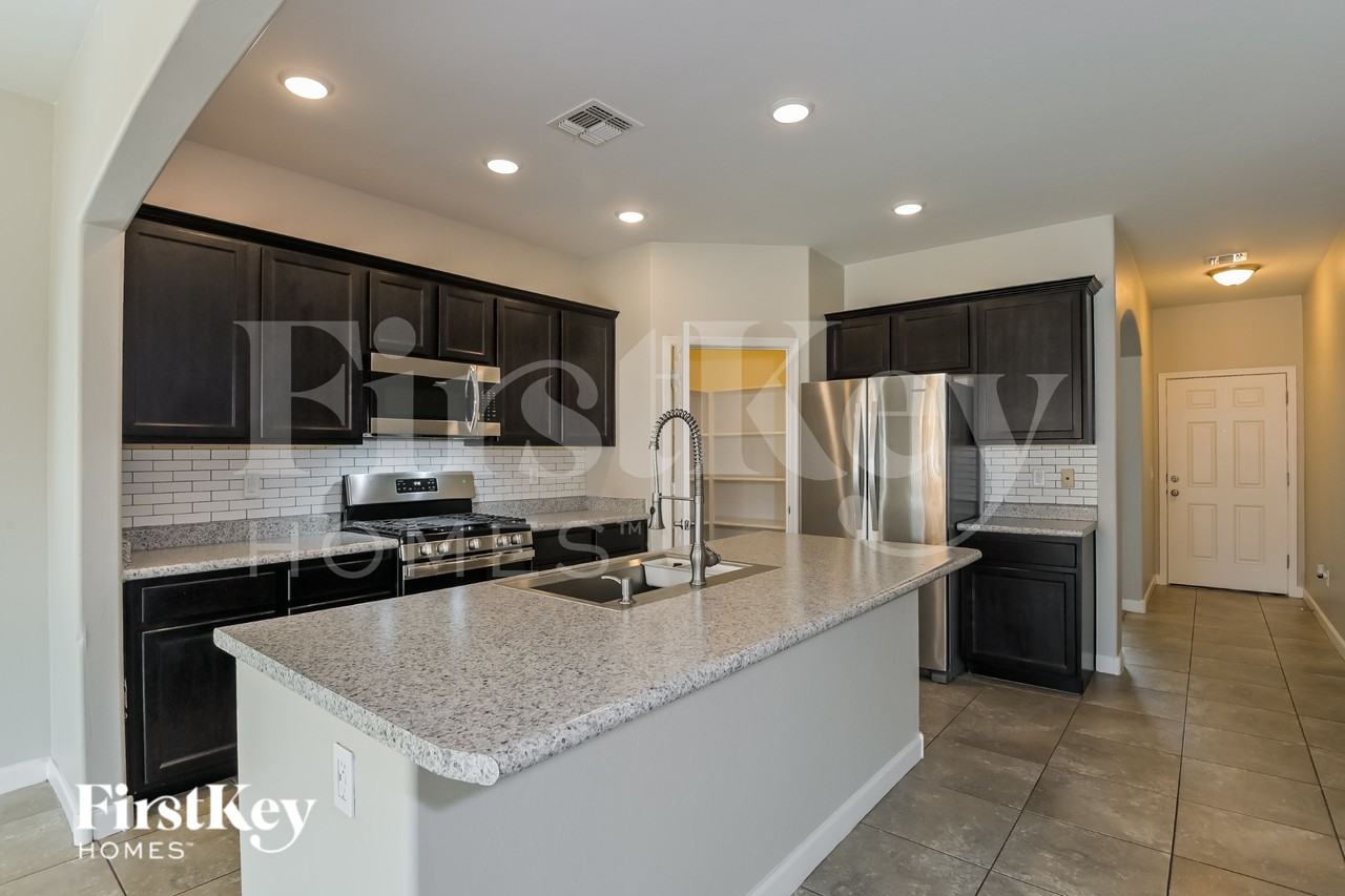 12191 E Metz Dr - Photo 6 of 18