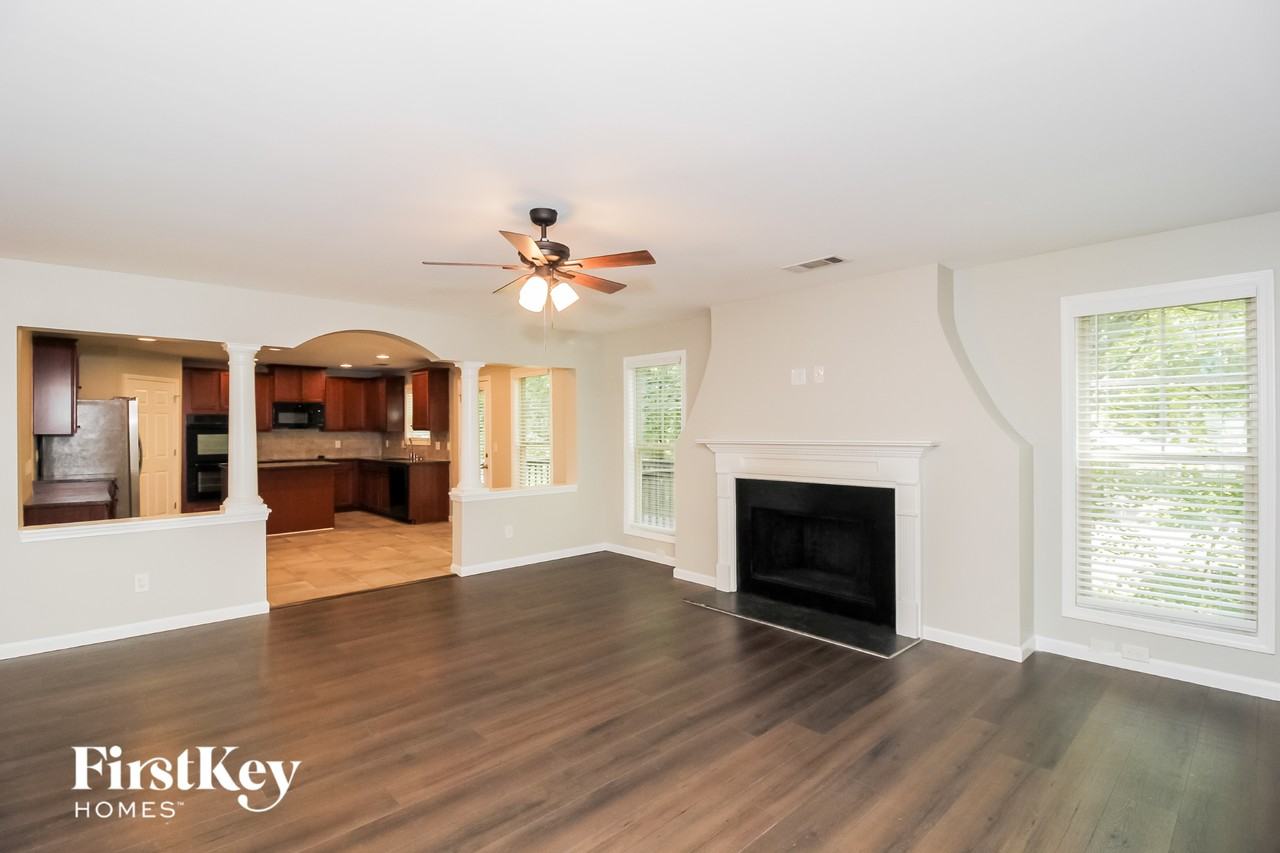 54 Dublin Way - Photo 3 of 15