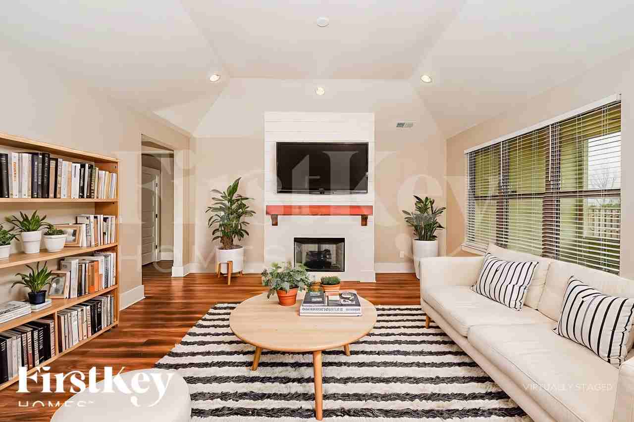 4953 Natalie Way - Photo 3 of 18