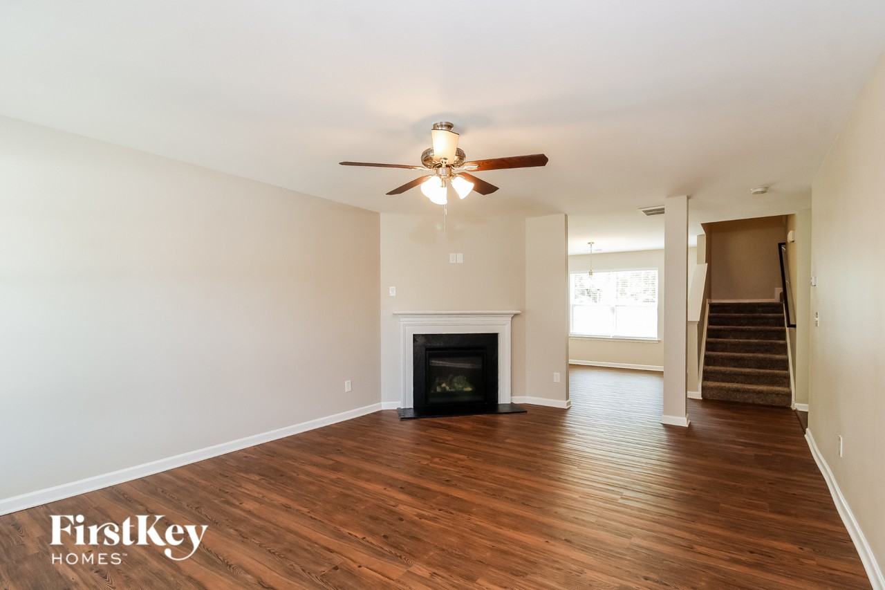 110 Birch Creek Rd - Photo 2 of 15