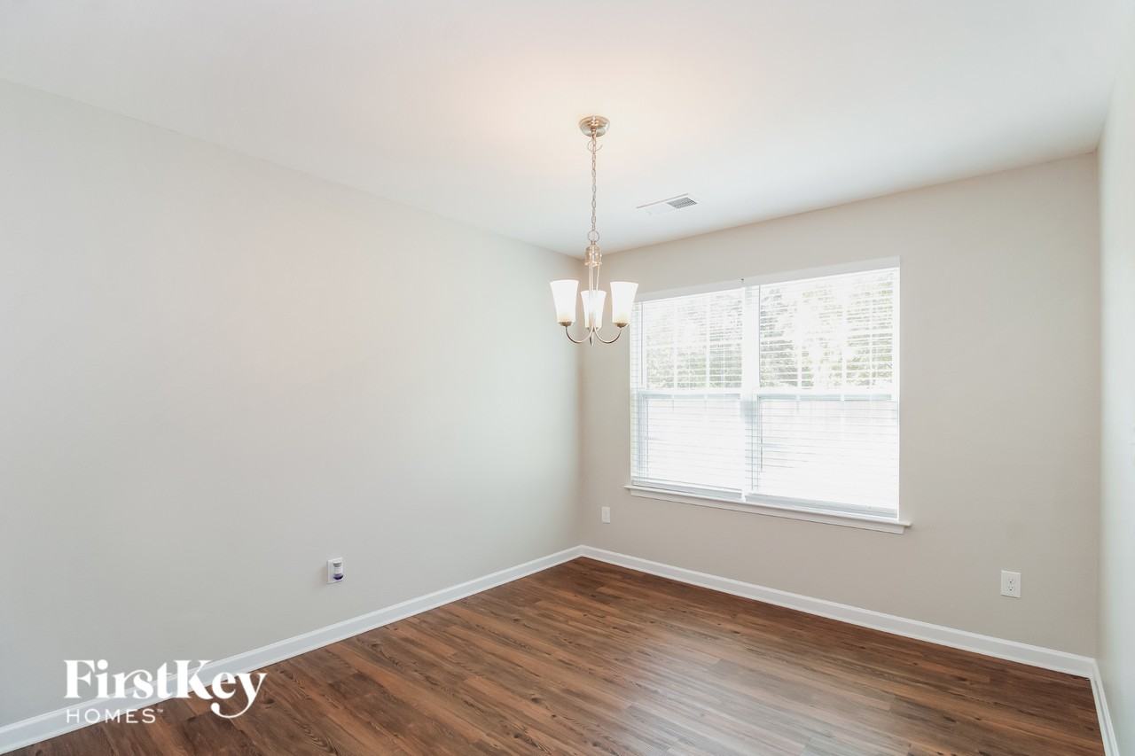 110 Birch Creek Rd - Photo 3 of 15