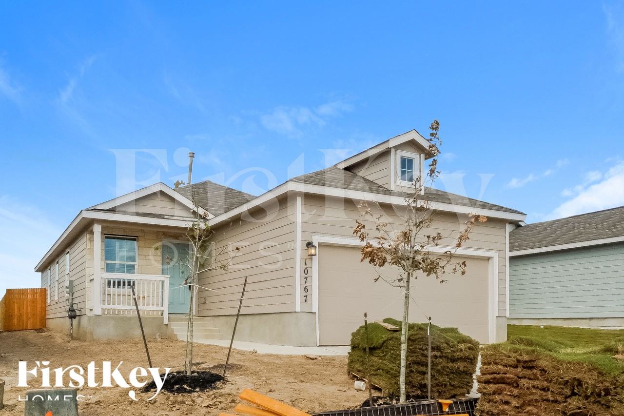 10767 Prusiner Dr - Photo 2 of 18