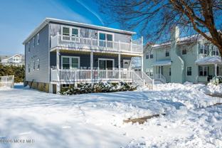 212 10th Ave - Photo 1 of 1