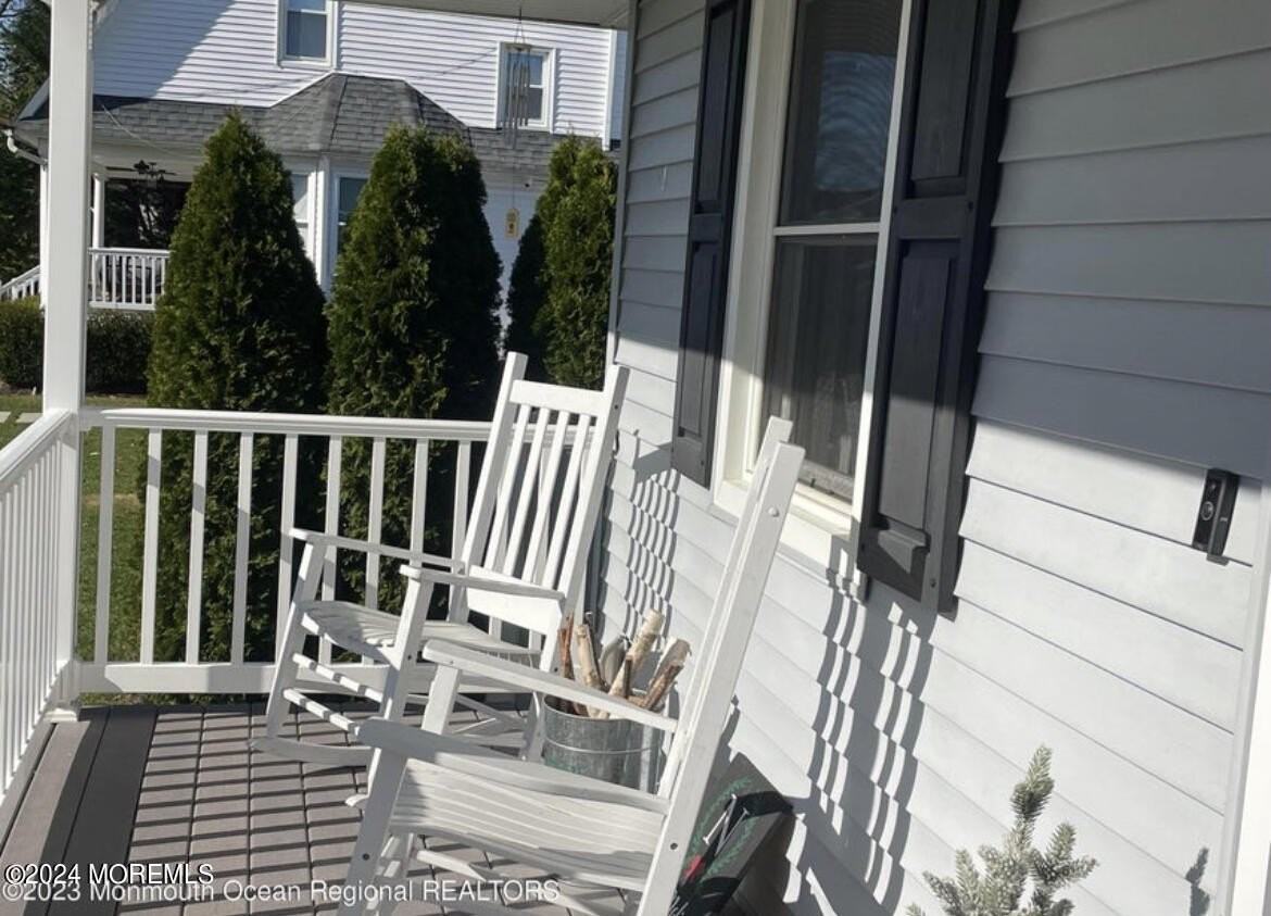 509 Laurel Ave - Photo 3 of 31