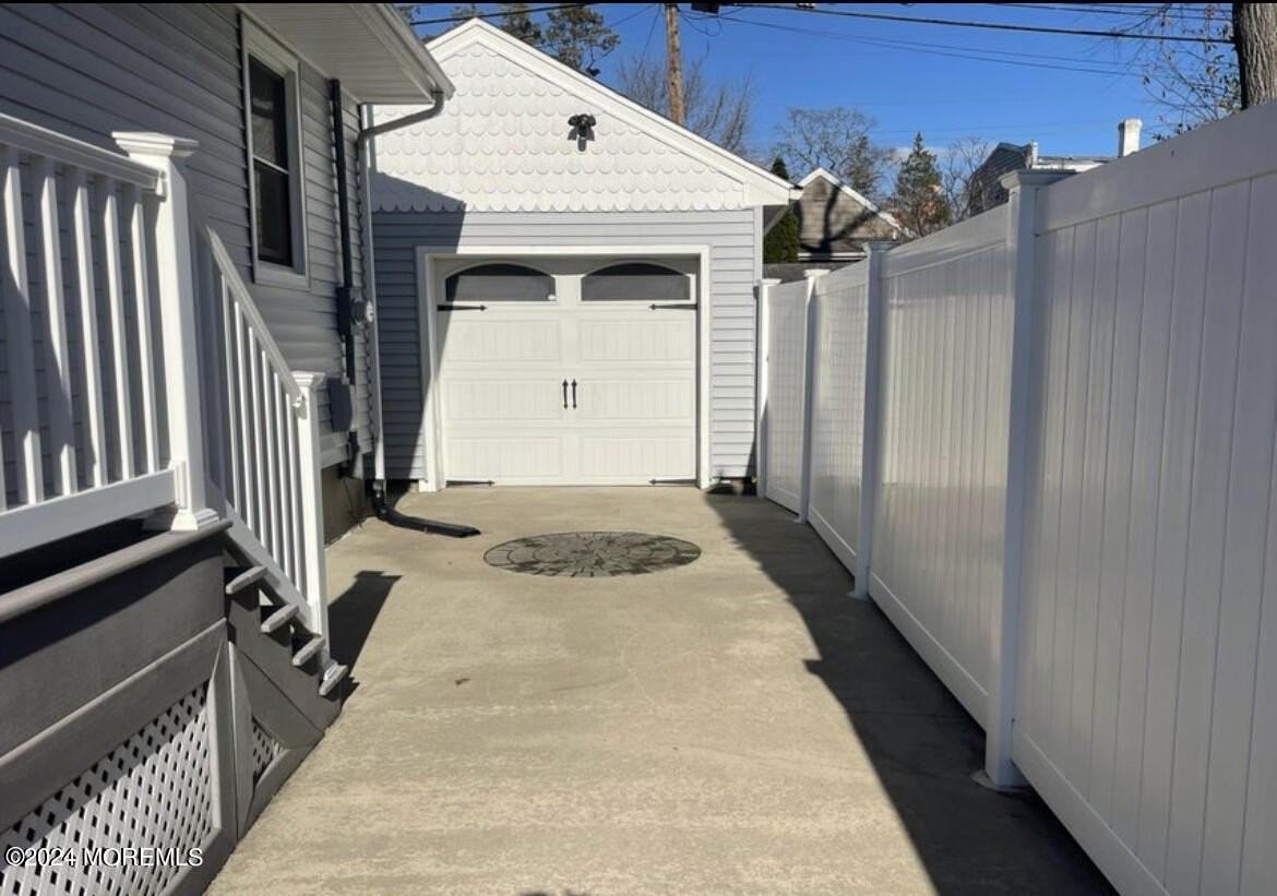 509 Laurel Ave - Photo 6 of 17