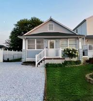 546 E Bayview Ave - Photo 1 of 1