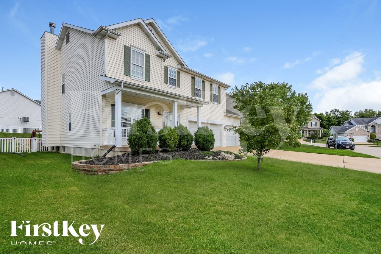 107 Trailing Oak Ct - Photo 2 of 18